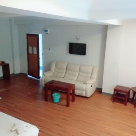 Lanmadaw Plaza Hotel China Town Yangon Exterior foto